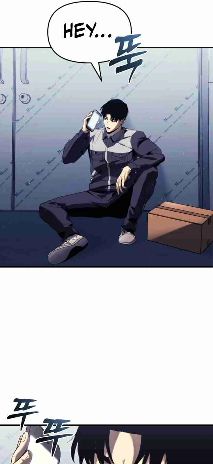 Read Hiding a Warehouse in the Apocalypse EN Manga Online