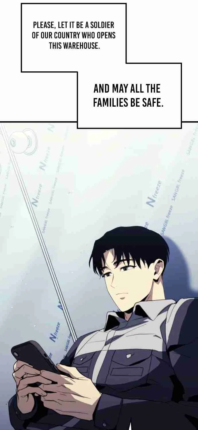 Read Hiding a Warehouse in the Apocalypse EN Manga Online