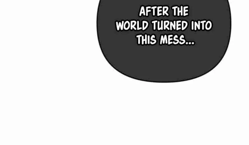 Read Hiding a Warehouse in the Apocalypse EN Manga Online