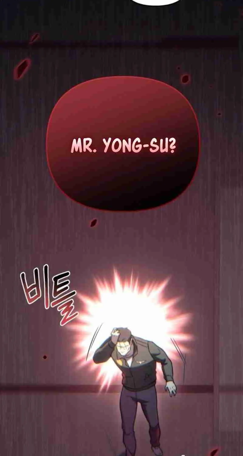 Read Hiding a Warehouse in the Apocalypse EN Manga Online