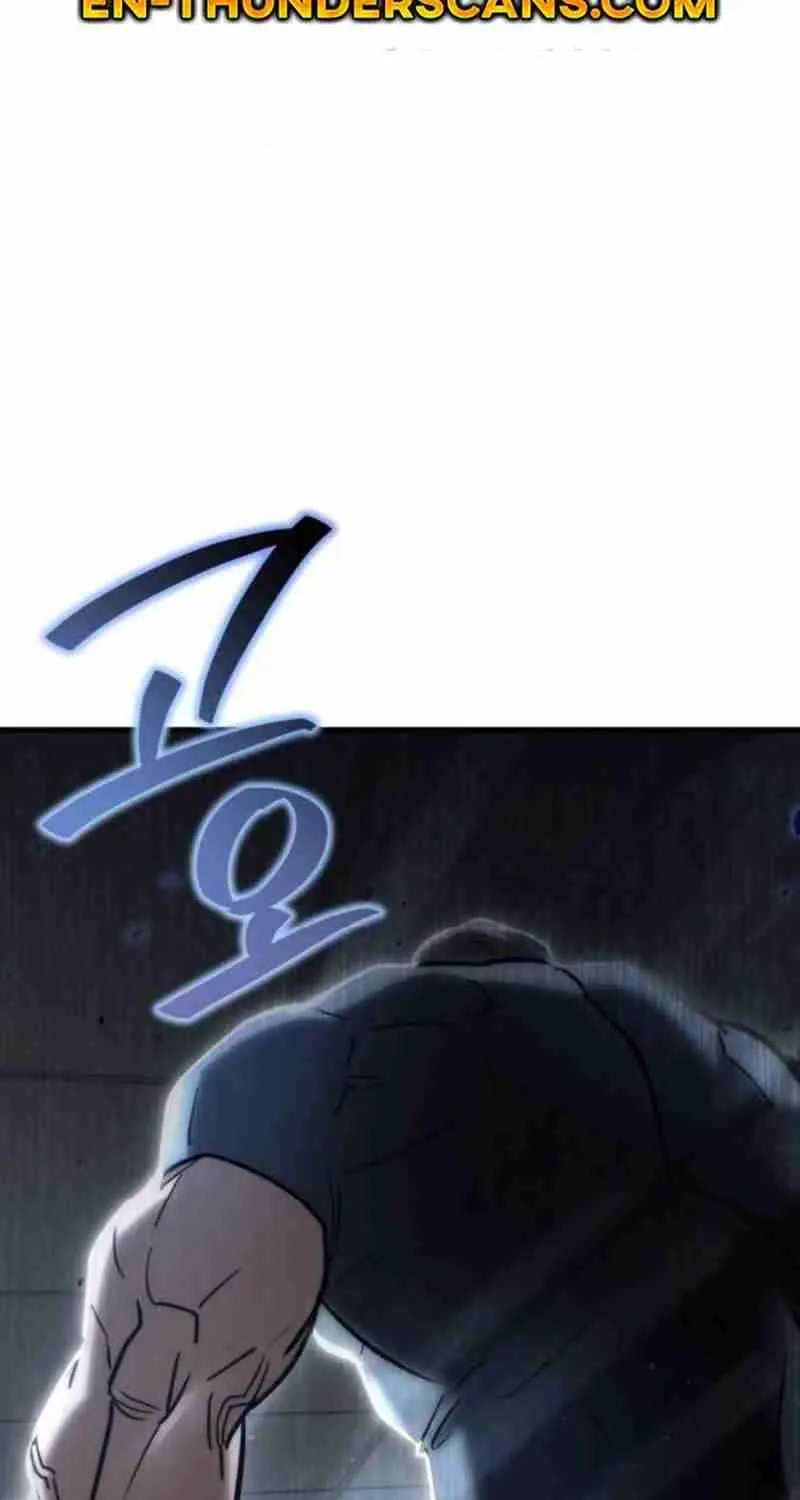 Read Hiding a Warehouse in the Apocalypse EN Manga Online