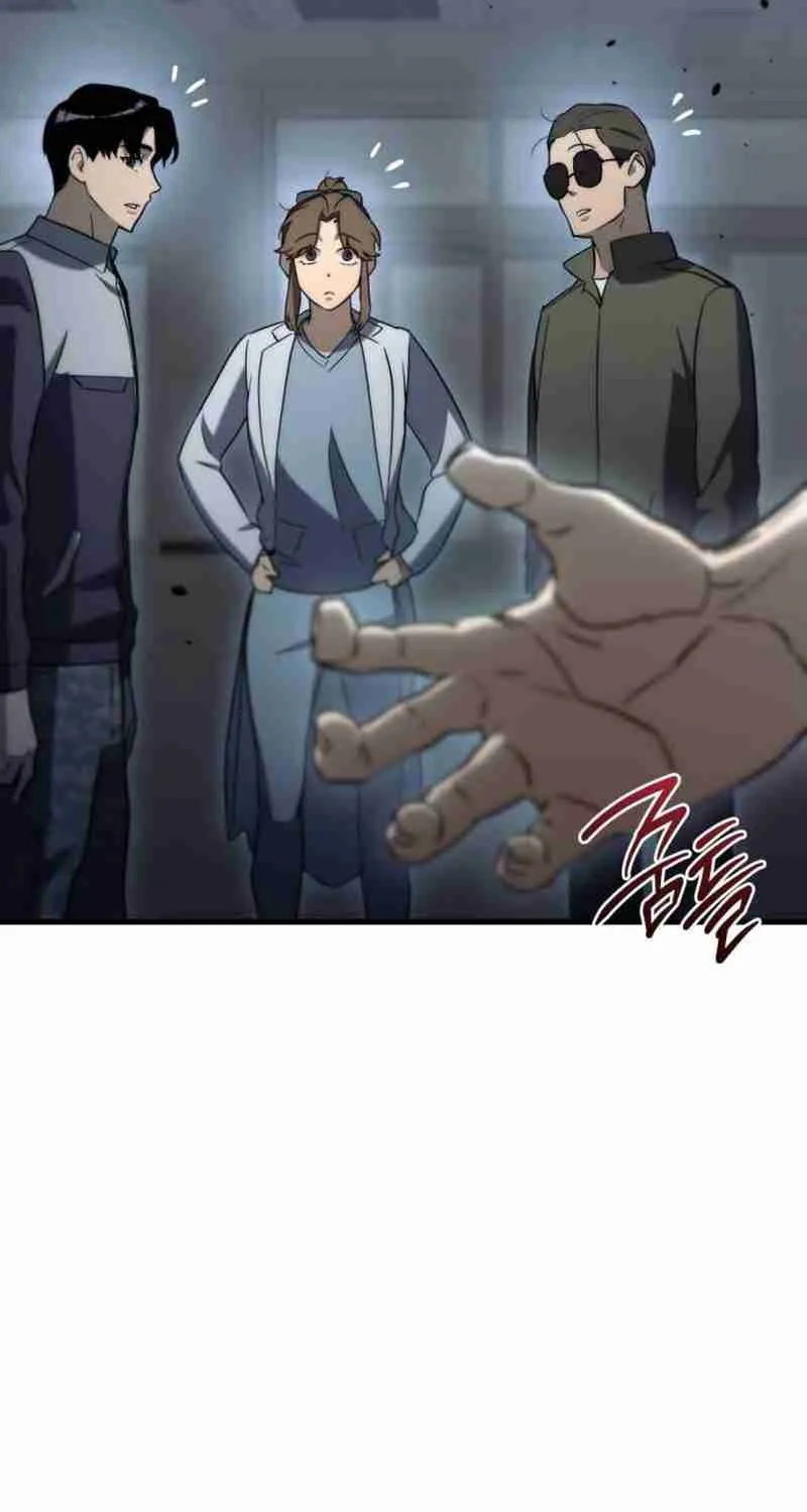 Read Hiding a Warehouse in the Apocalypse EN Manga Online