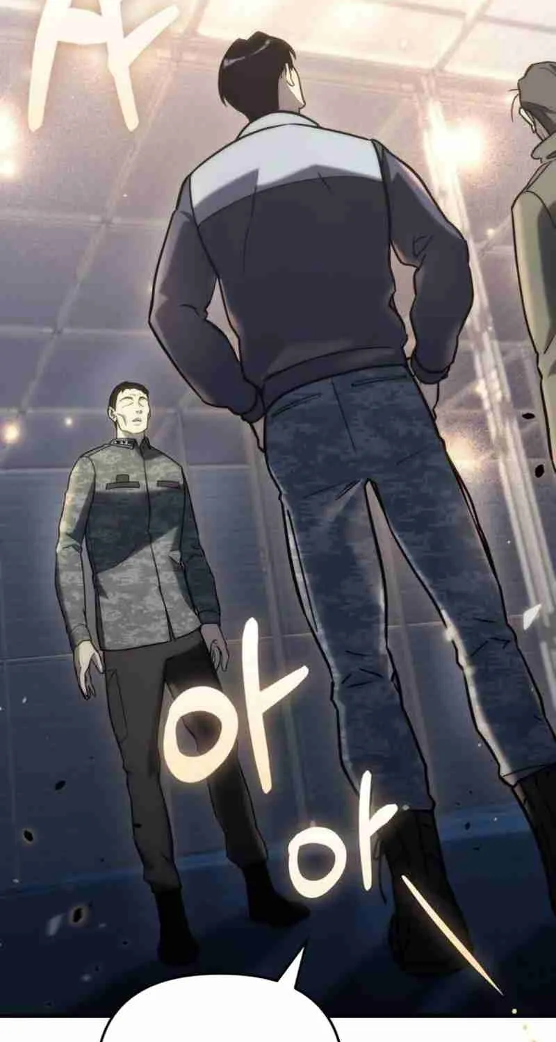 Read Hiding a Warehouse in the Apocalypse EN Manga Online