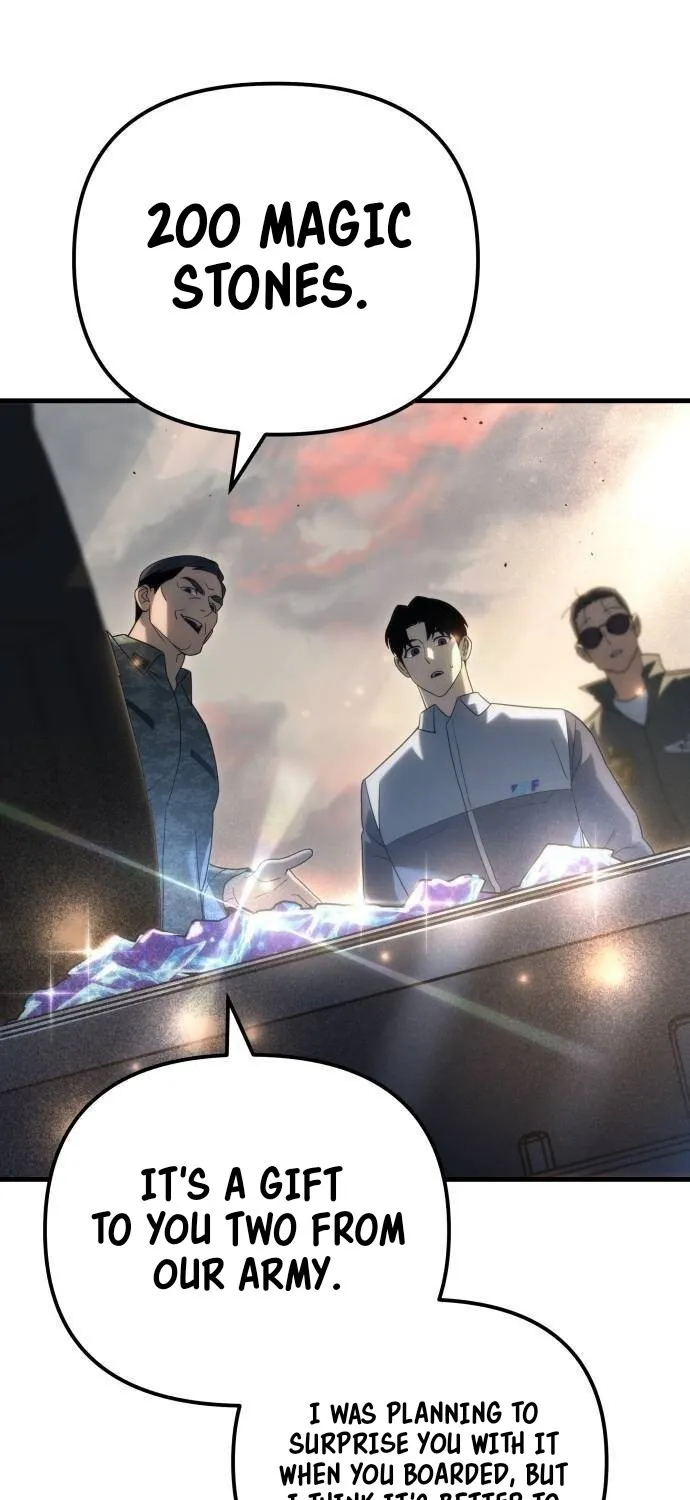 Read Hiding a Warehouse in the Apocalypse EN Manga Online