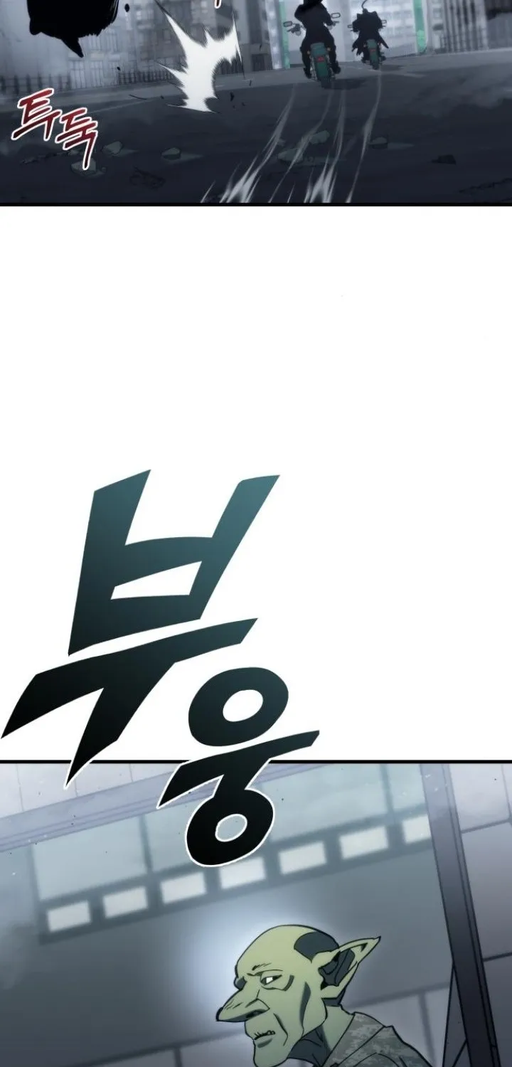 Read Hiding a Warehouse in the Apocalypse EN Manga Online