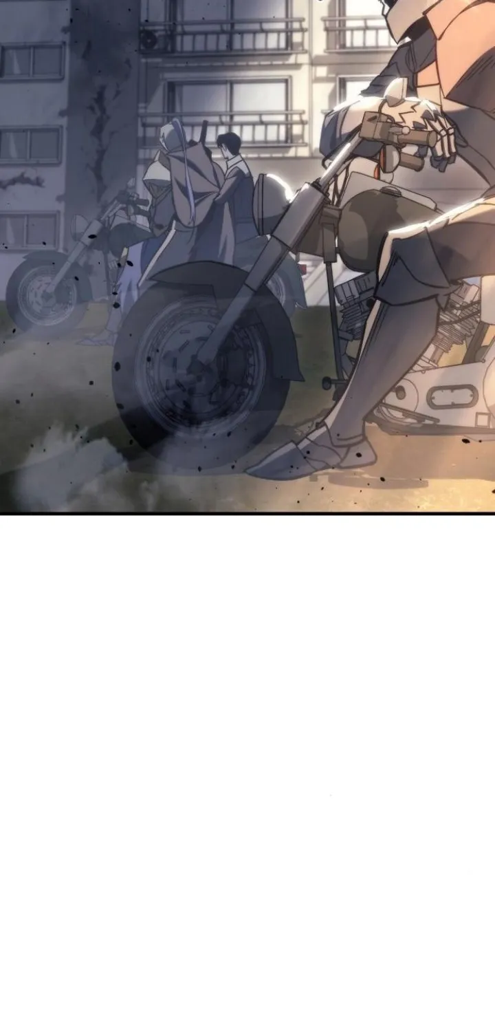 Read Hiding a Warehouse in the Apocalypse EN Manga Online