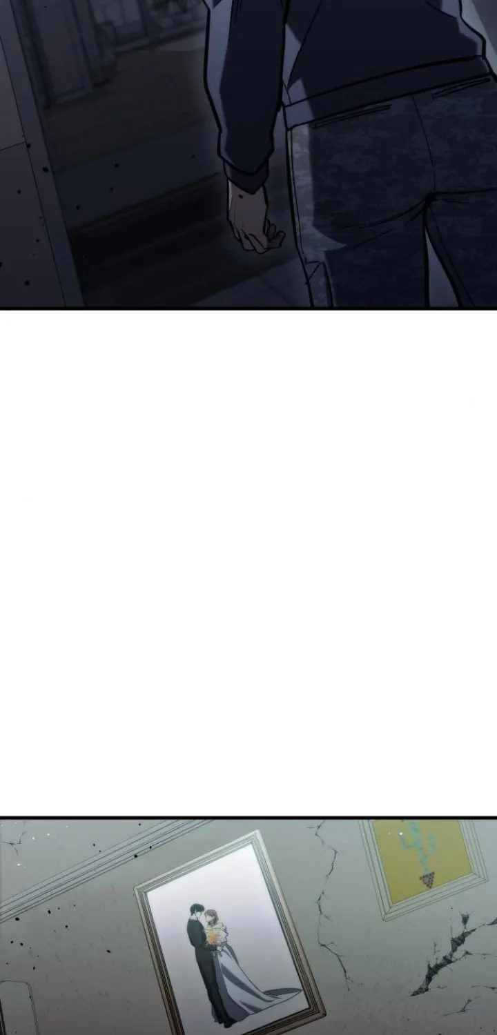 Read Hiding a Warehouse in the Apocalypse EN Manga Online