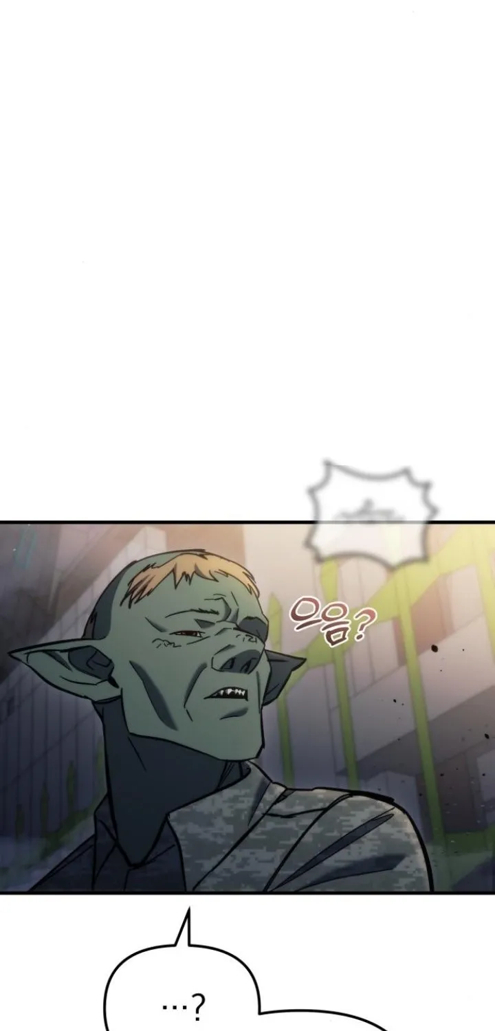 Read Hiding a Warehouse in the Apocalypse EN Manga Online