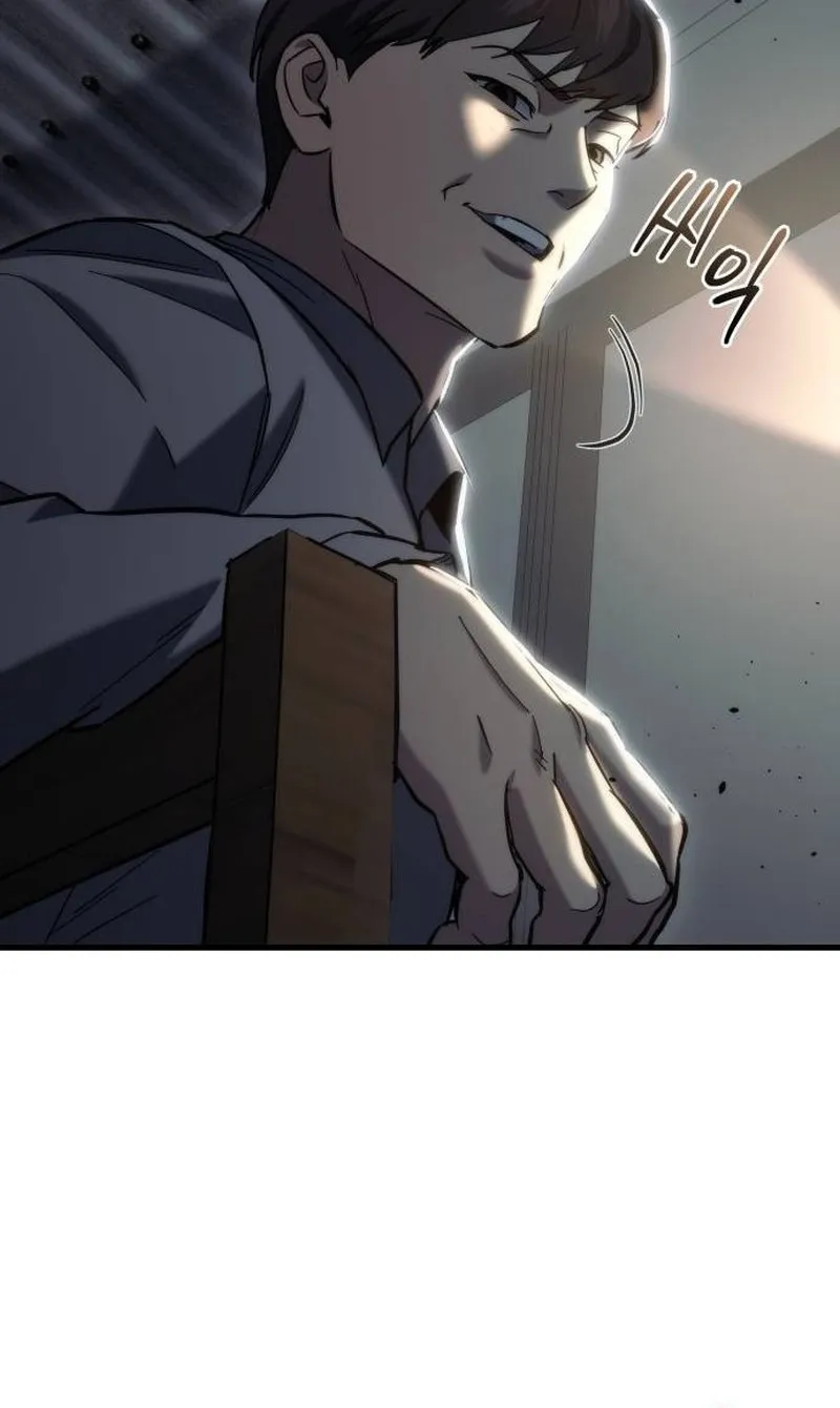 Read Hiding a Warehouse in the Apocalypse EN Manga Online