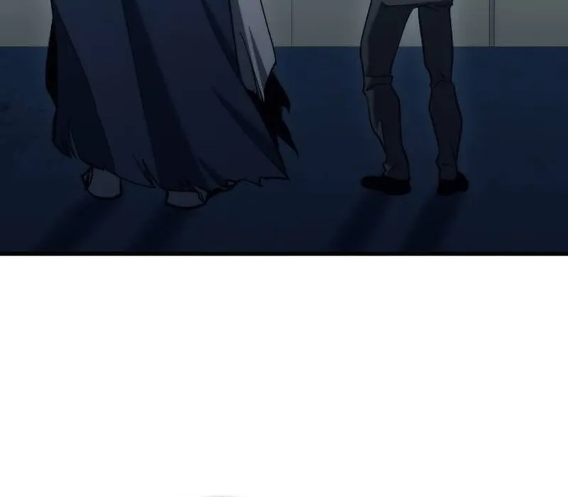 Read Hiding a Warehouse in the Apocalypse EN Manga Online