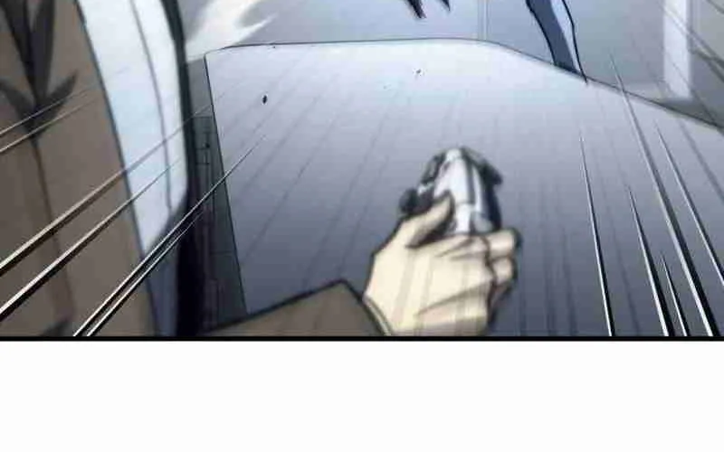 Read Hiding a Warehouse in the Apocalypse EN Manga Online