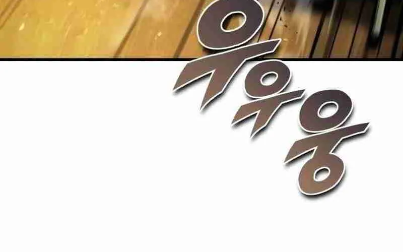 Read Hiding a Warehouse in the Apocalypse EN Manga Online
