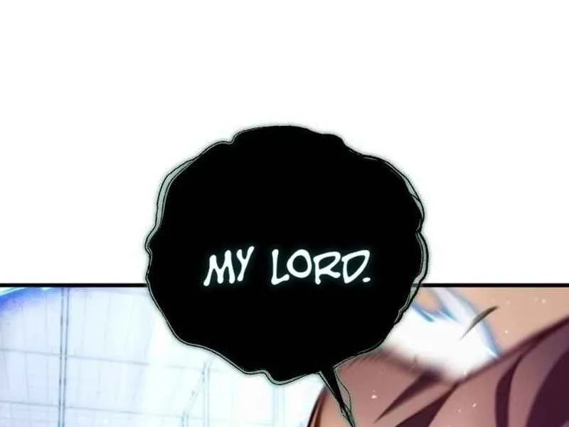 Read Hiding a Warehouse in the Apocalypse EN Manga Online