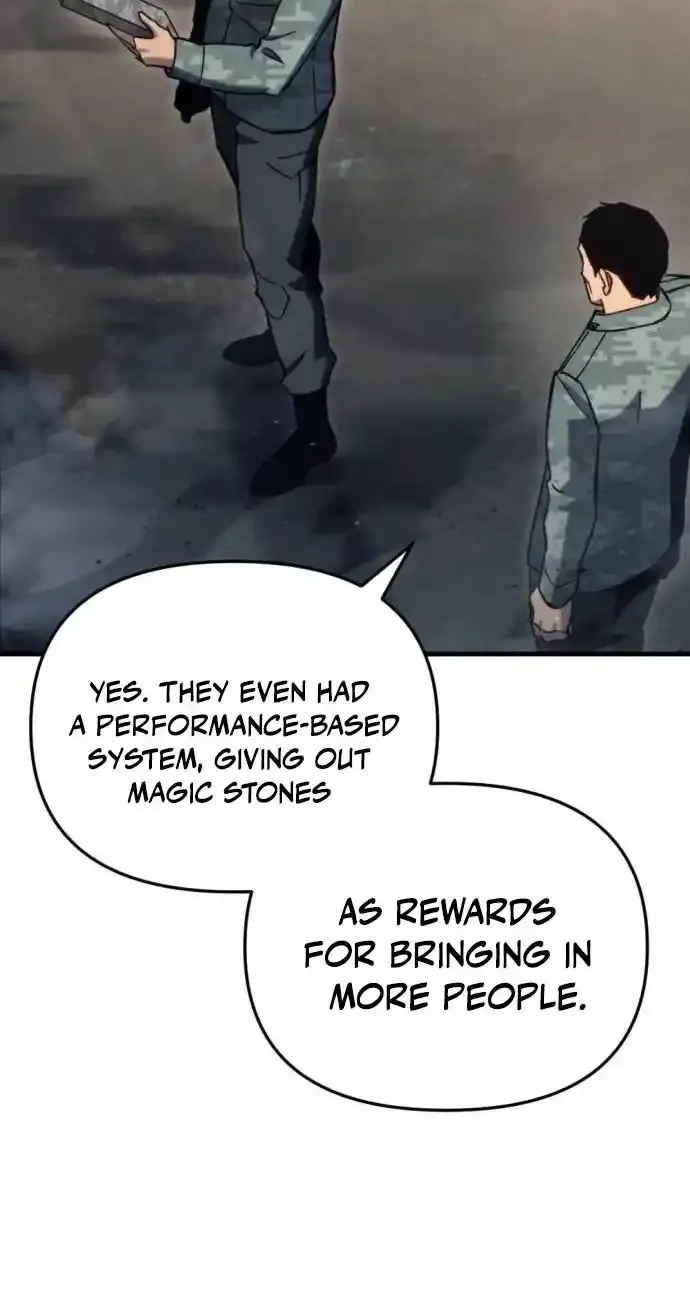 Read Hiding a Warehouse in the Apocalypse EN Manga Online