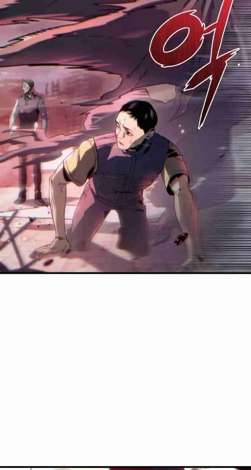 Read Hiding a Warehouse in the Apocalypse EN Manga Online