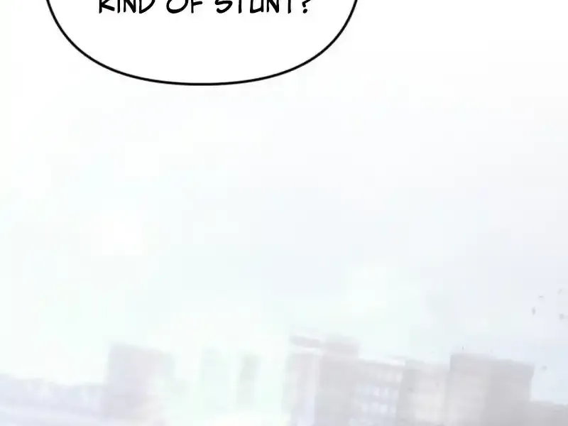 Read Hiding a Warehouse in the Apocalypse EN Manga Online