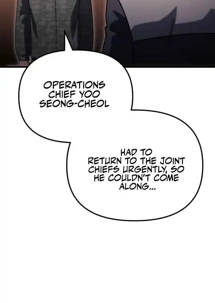Read Hiding a Warehouse in the Apocalypse EN Manga Online