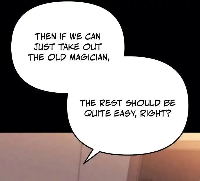 Read Hiding a Warehouse in the Apocalypse EN Manga Online