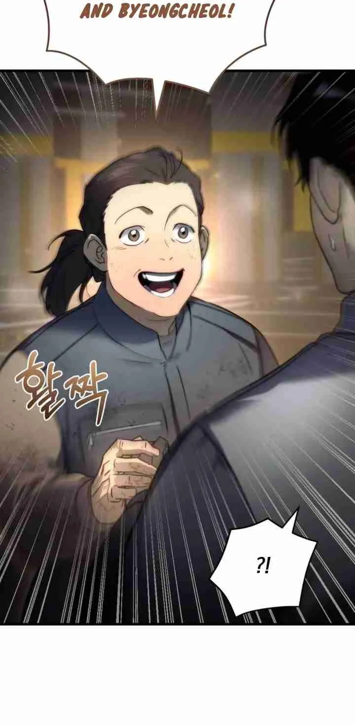 Read Hiding a Warehouse in the Apocalypse EN Manga Online
