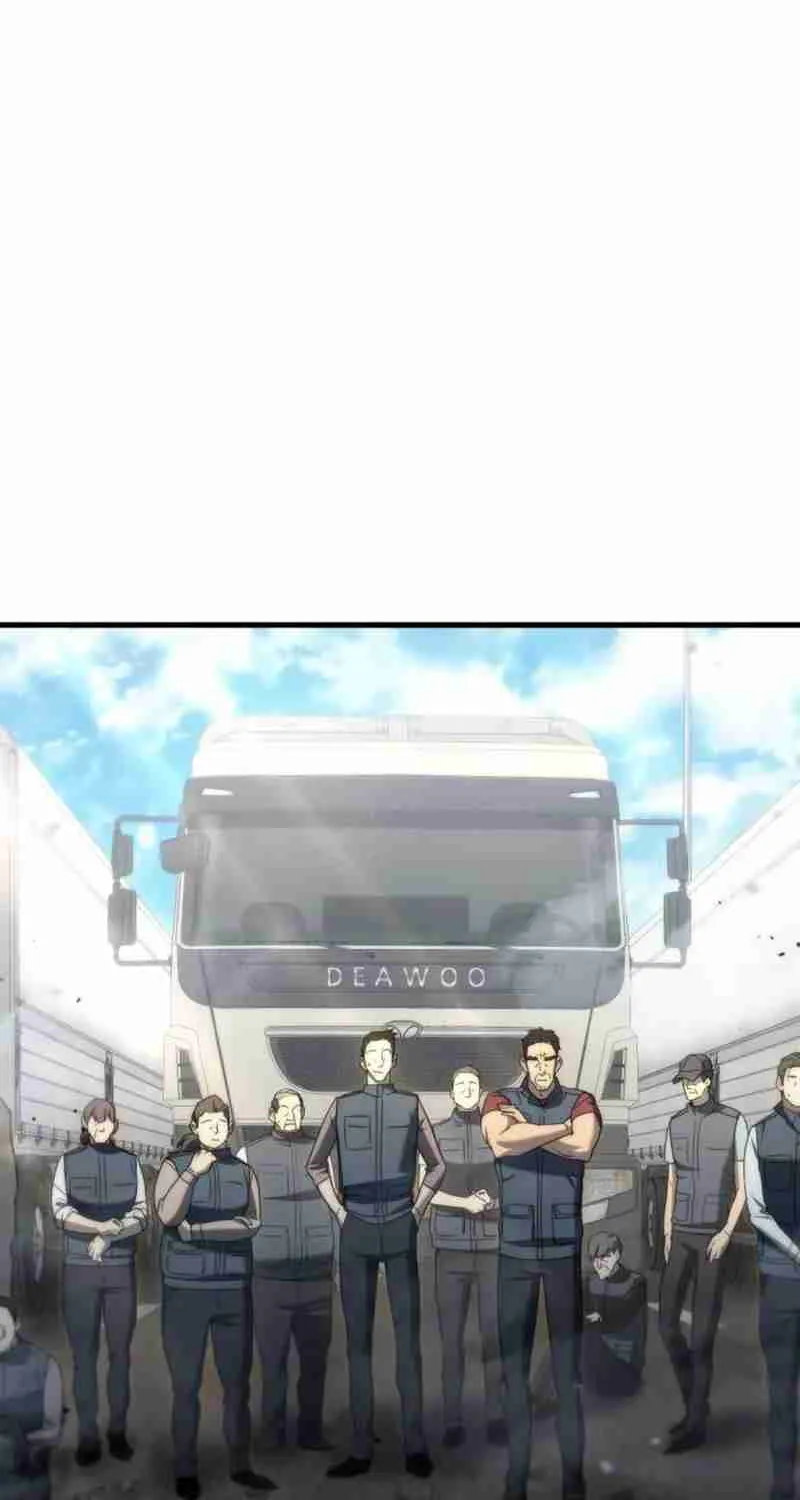 Read Hiding a Warehouse in the Apocalypse EN Manga Online