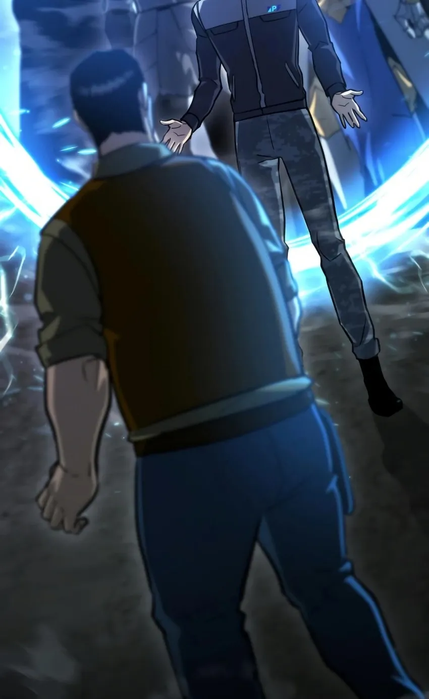Read Hiding a Warehouse in the Apocalypse EN Manga Online
