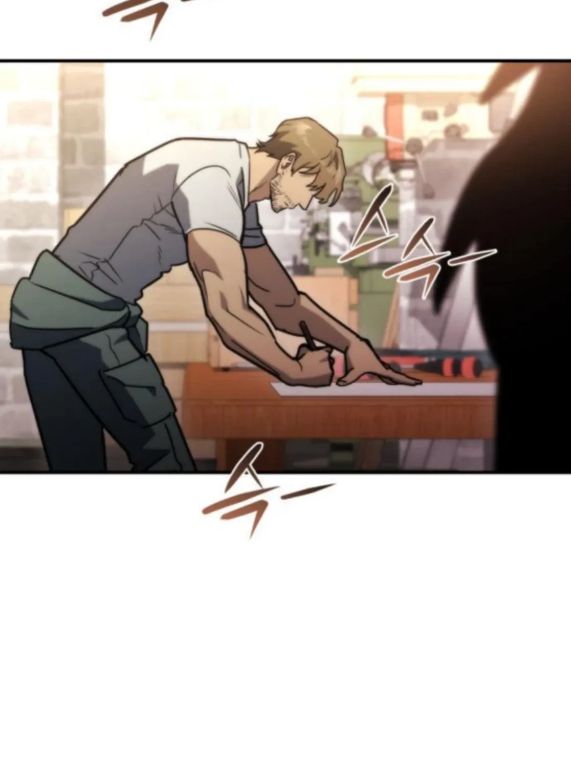 Read Hiding a Warehouse in the Apocalypse EN Manga Online