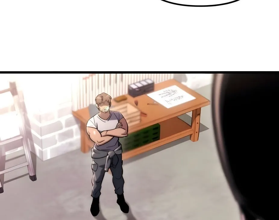 Read Hiding a Warehouse in the Apocalypse EN Manga Online