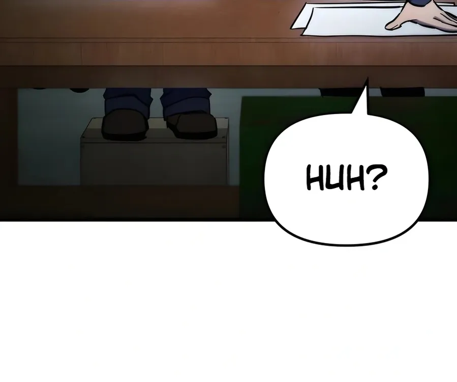 Read Hiding a Warehouse in the Apocalypse EN Manga Online