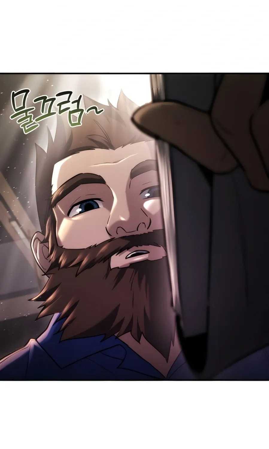 Read Hiding a Warehouse in the Apocalypse EN Manga Online