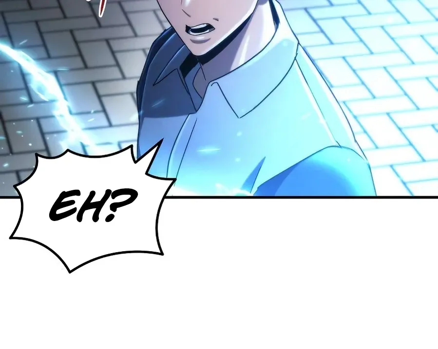 Read Hiding a Warehouse in the Apocalypse EN Manga Online