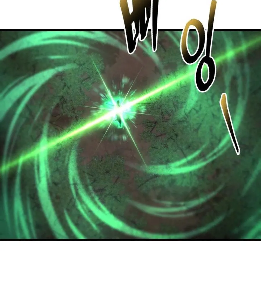 Read Hiding a Warehouse in the Apocalypse EN Manga Online