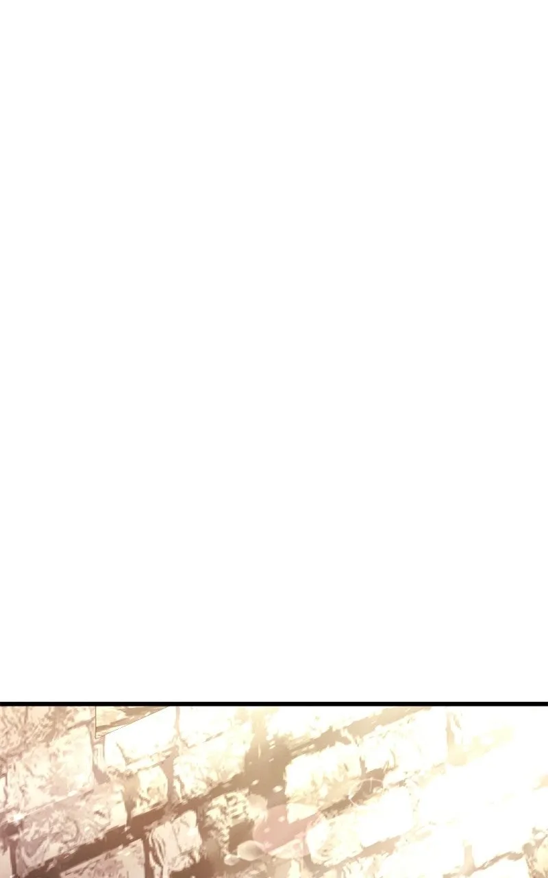 Read Hiding a Warehouse in the Apocalypse EN Manga Online