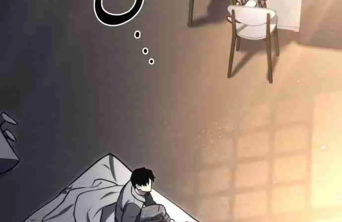Read Hiding a Warehouse in the Apocalypse EN Manga Online