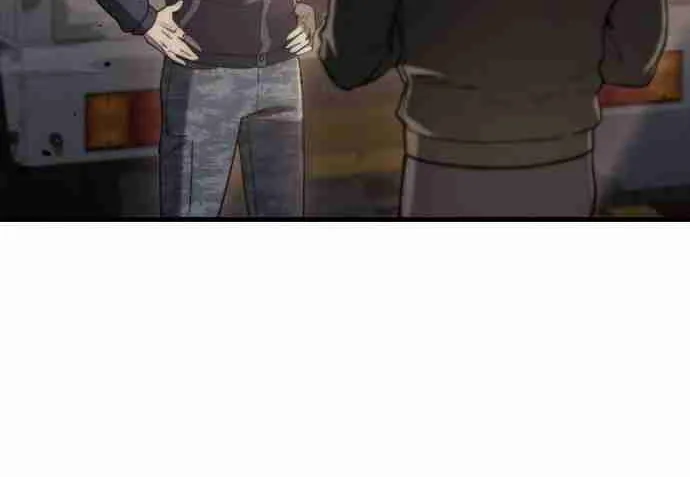 Read Hiding a Warehouse in the Apocalypse EN Manga Online