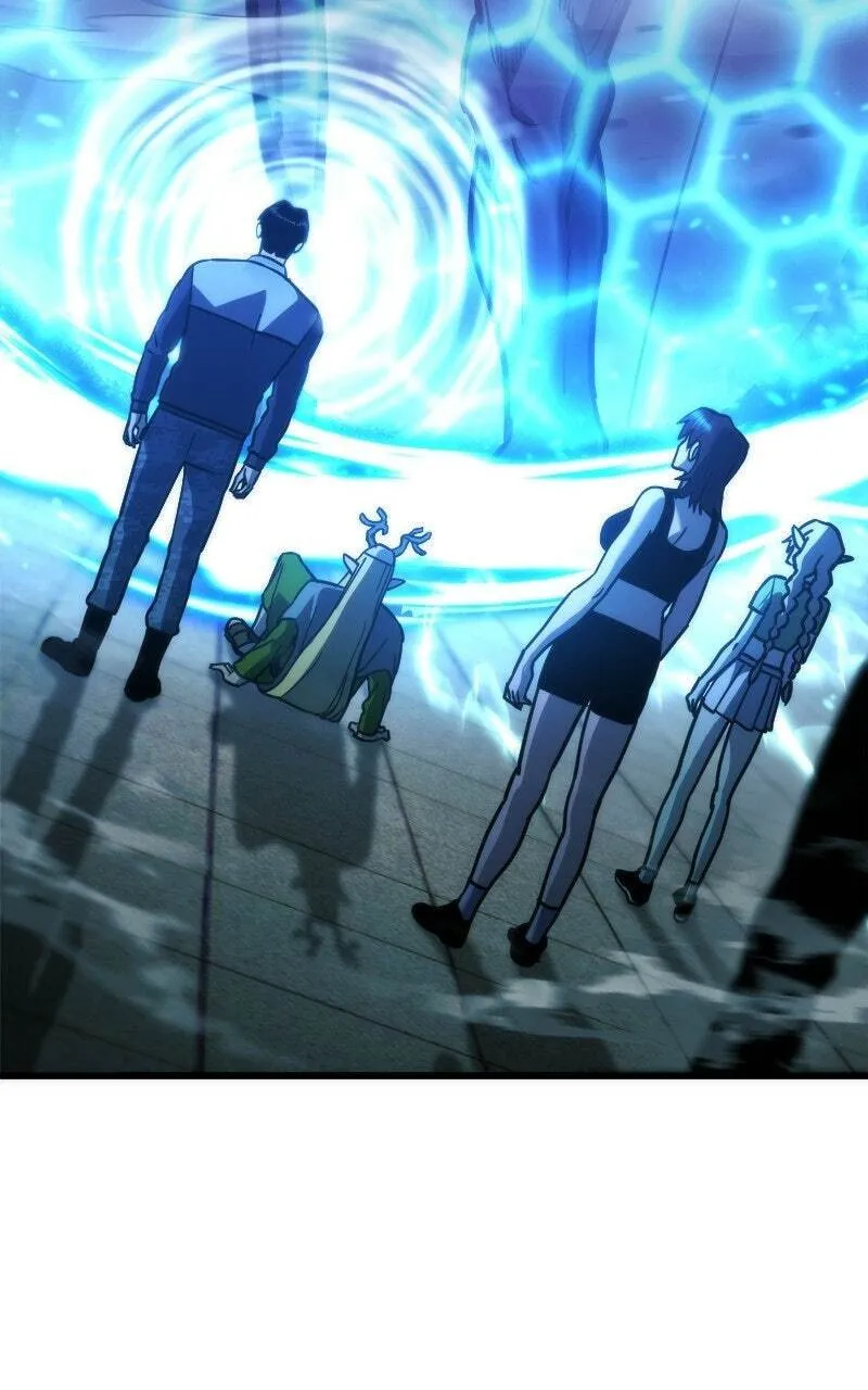 Read Hiding a Warehouse in the Apocalypse EN Manga Online