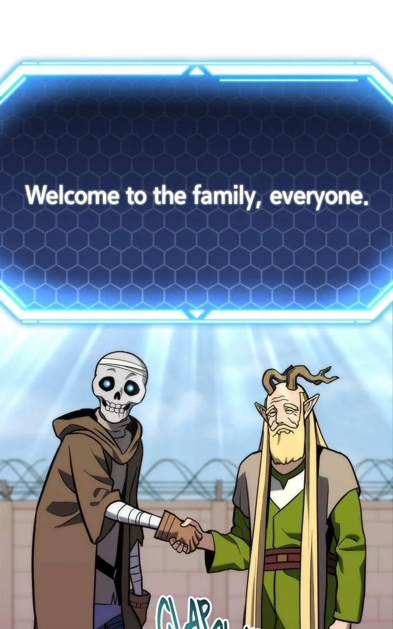 Read Hiding a Warehouse in the Apocalypse EN Manga Online